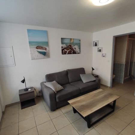 Studio 2 Personnes En Centre Ville Saint-Pierre-de-Plesguen Eksteriør bilde