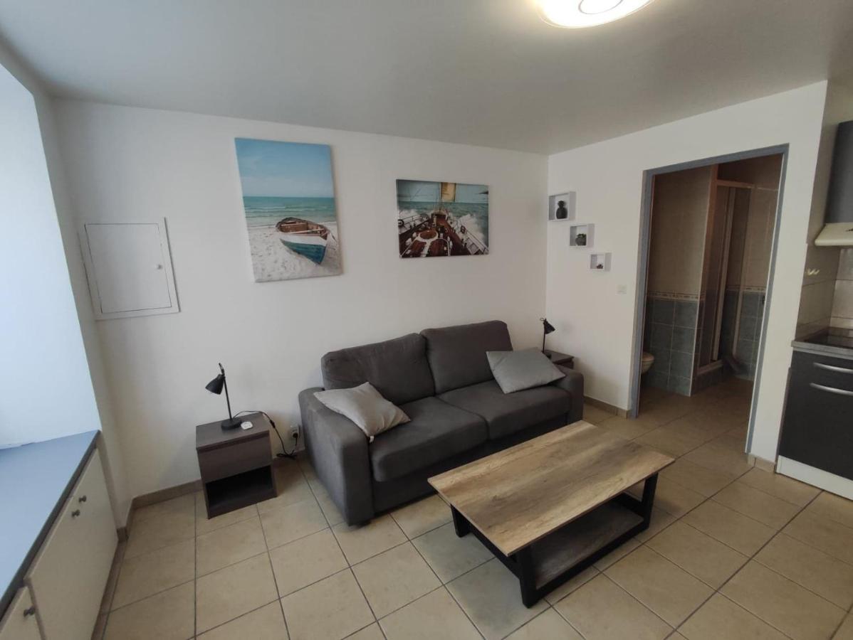 Studio 2 Personnes En Centre Ville Saint-Pierre-de-Plesguen Eksteriør bilde