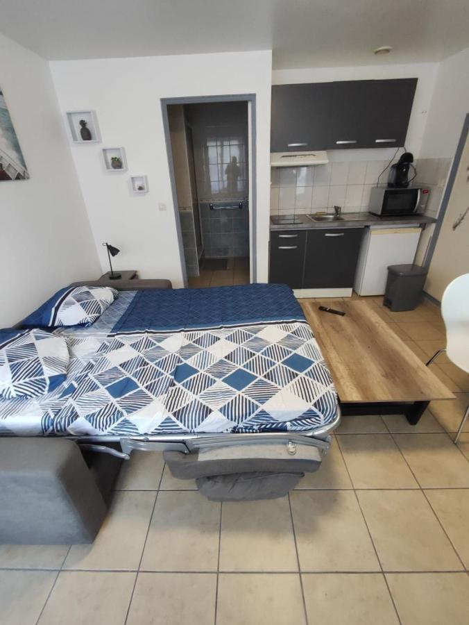 Studio 2 Personnes En Centre Ville Saint-Pierre-de-Plesguen Eksteriør bilde